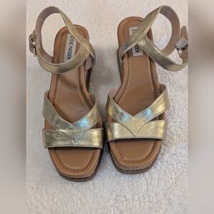 Steve Madden Metallic Gold Sandals